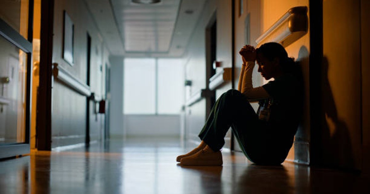 La salud mental, una deuda que crece en silencio: crisis, insomnio y el riesgo de la ... thumbnail