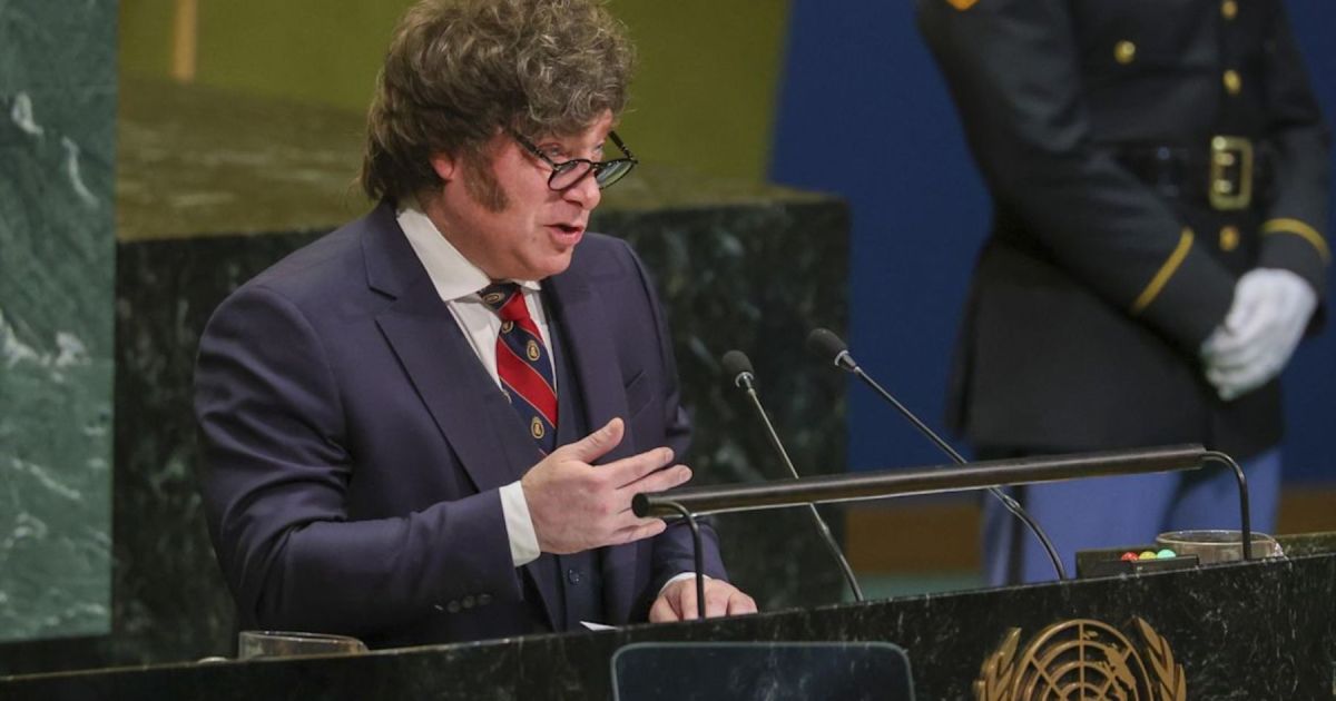 Carrera por la <b>Inteligencia Artificial</b>: Milei prometió evitar regulaciones y se alineó a Estados Unidos thumbnail