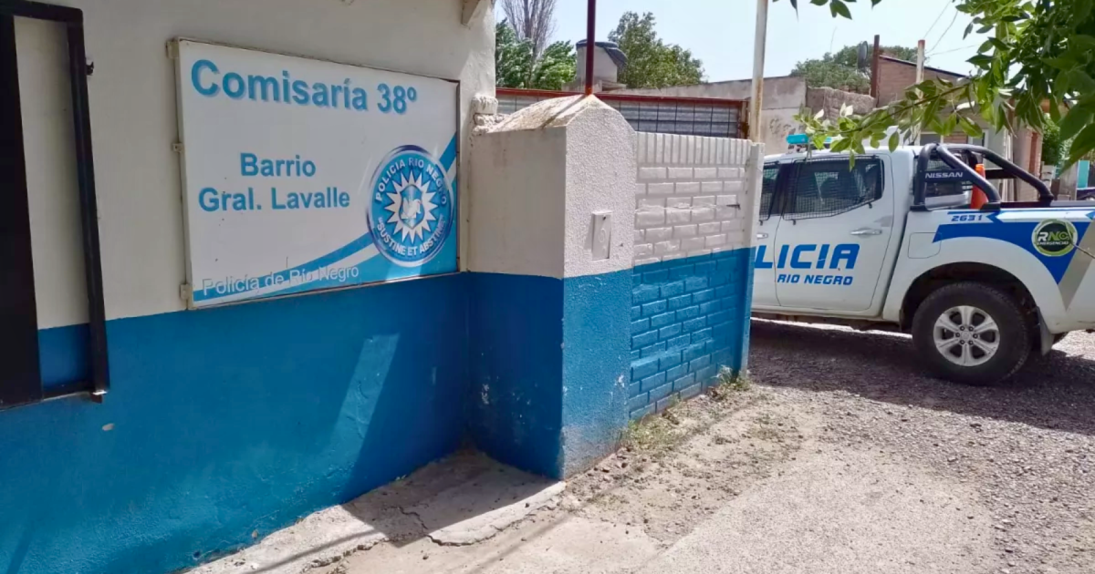 Motorcycle Escape Attempt in Viedma Ends in Crash and Intensive Care: A Content Writer’s Unexpected Ordeal