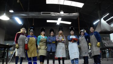 Mujeres de entre 16 y 40 años participan cada vez más en los talleres que se dictan en la provincia, en los centros de formación profesional y aulas móviles. Foto Florencia Salto.