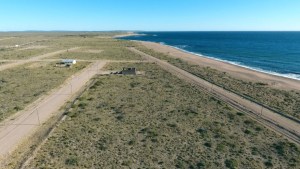 Un emprendimiento inmobiliario ofrece la posibilidad de tener tu lote a metros del mar