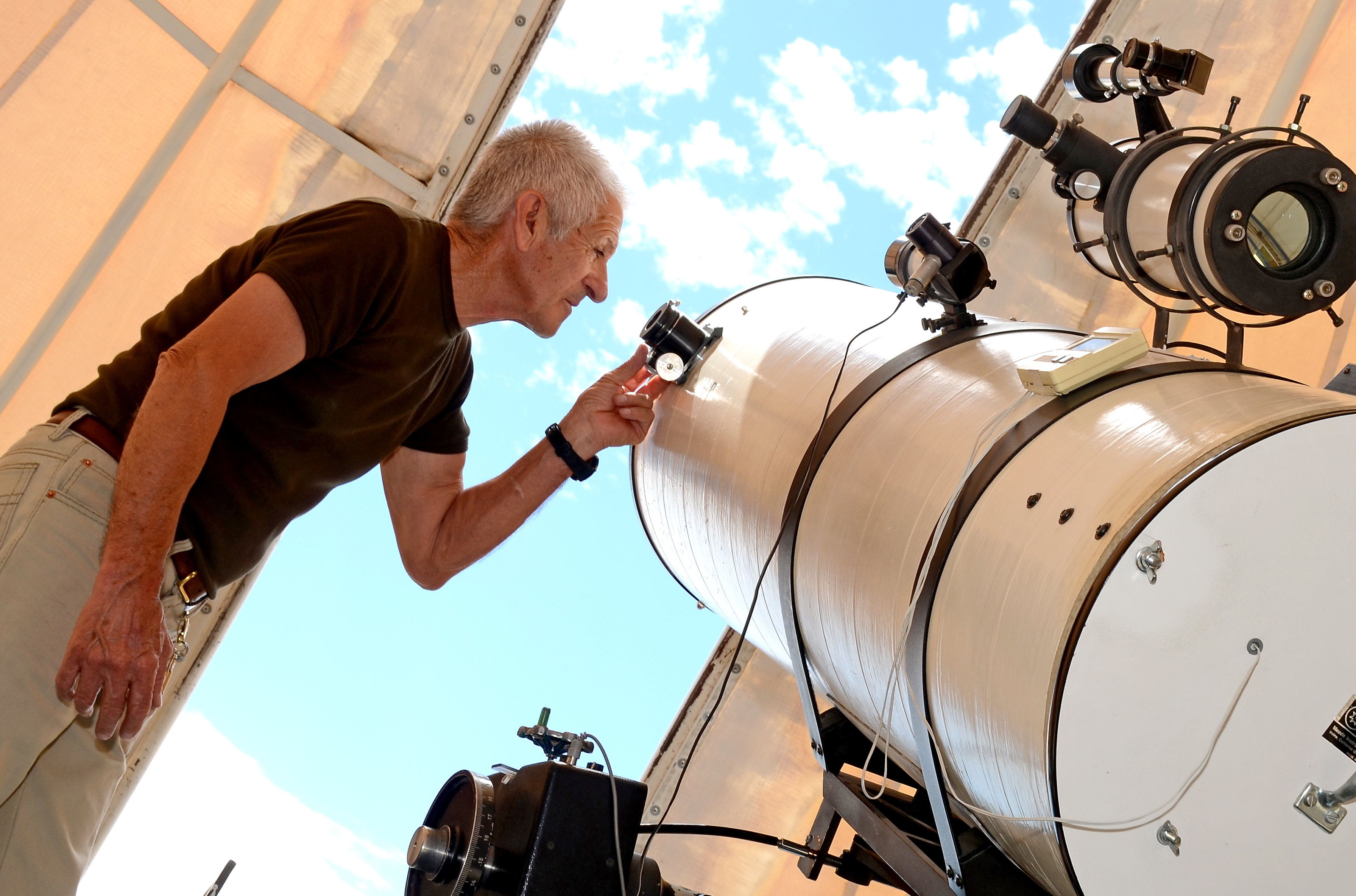 El Observatorio de Neuquén cuenta con un equipamiento que permite visualizar el fenómeno con una experiencia más cercana.  (Foto archivo Mauro Pérez) 