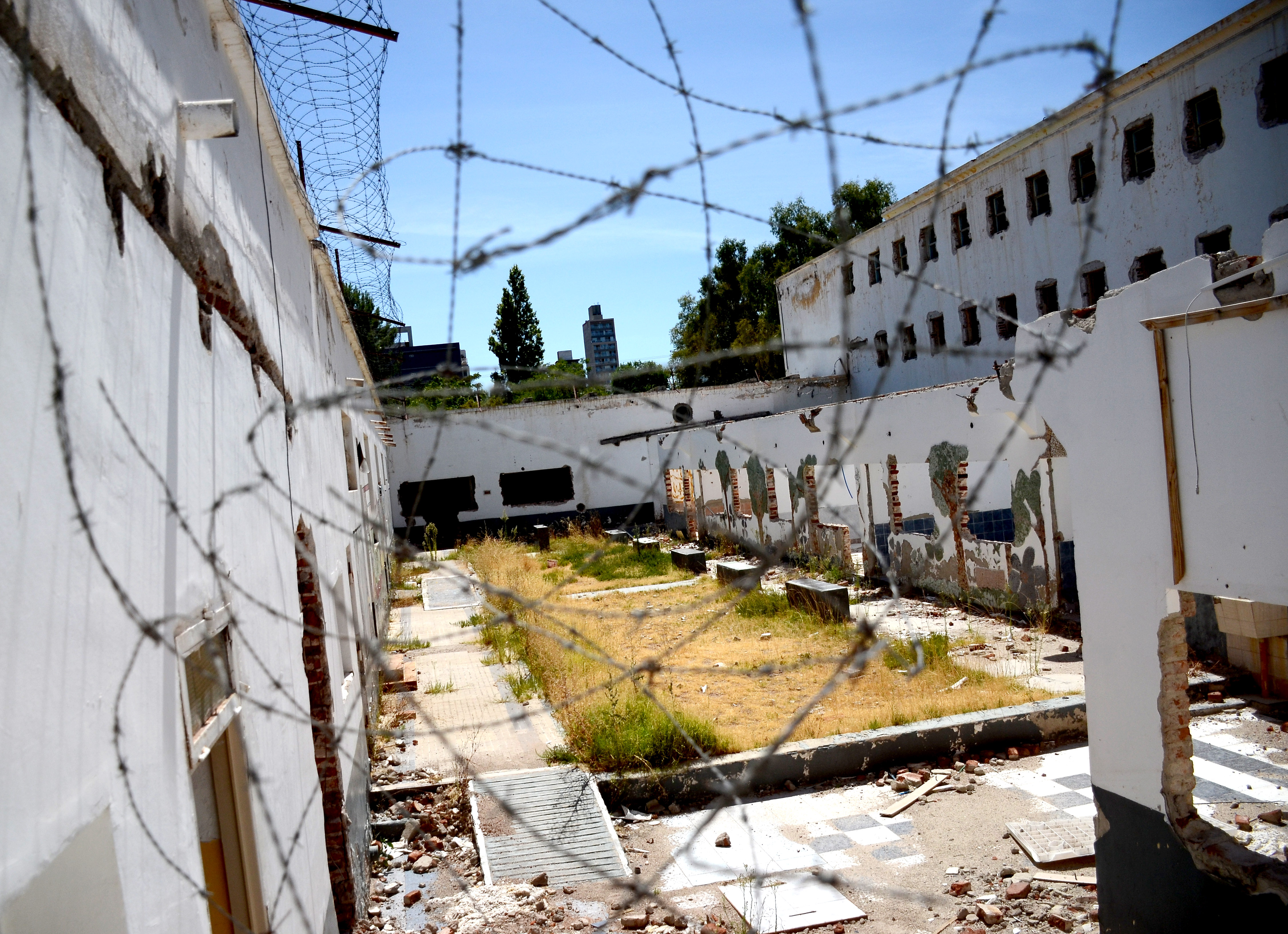 La vieja cárcel fue desmantelada por el Servicio Penitenciario Federal. (Archivo Mauro Pérez).-