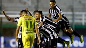 Defensa y Justicia, eliminado de la Copa Sudamericana: perdió 0-3 ante Botafogo