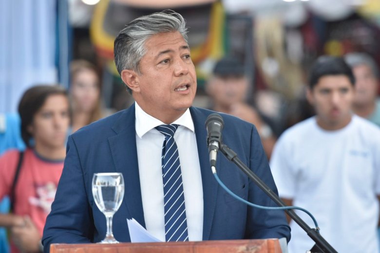 El vicegobernador volvió a cargar contra Nación por las responsabilidades delegadas en Neuquén. 