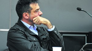 Postergaron el juicio  del médico acusado de no practicar un aborto