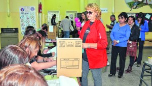 Regina lleva sus elecciones a octubre, con Vazzana como candidato