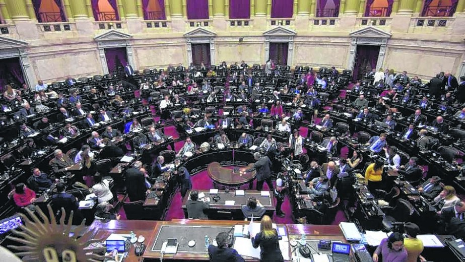 Río Negro renueva este año las tres bancas en el Senado y tres en Diputados.