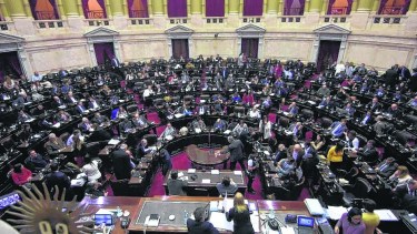 Río Negro cierra listas entre dudas: ¿Cambiemos no juega para el Senado?