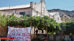 Trabajadores de «La Reginense» insisten en alternativas para mantener sus puestos