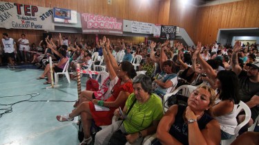 Docentes neuquinos podrían empezar las clases sin realizar paro