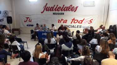 Fracasó la negociación salarial de los judiciales de Neuquén