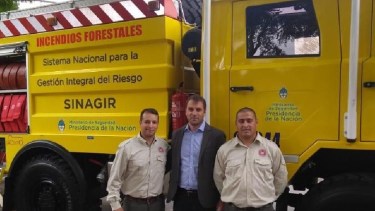 Nueva autobomba para incendios forestales en Viedma