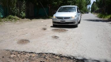 Inician obra en la calle que enfrentó a Peressini con Quiroga y Tortoriello