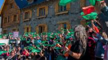 Imagen de A 5 años, el grito de Ni Una Menos en Bariloche será en el Centro Cívico y virtual