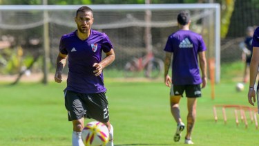River se pone al día en tierra rosarina