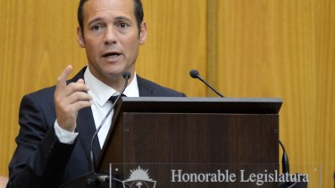 El gobernador Omar Gutiérrez jurará esta tarde en la Legislatura. (Archivo Mauro Pérez).-