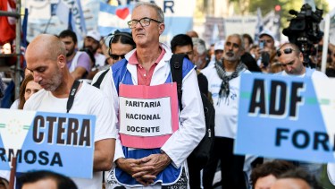Los docentes cumplen la segunda jornada de paro nacional