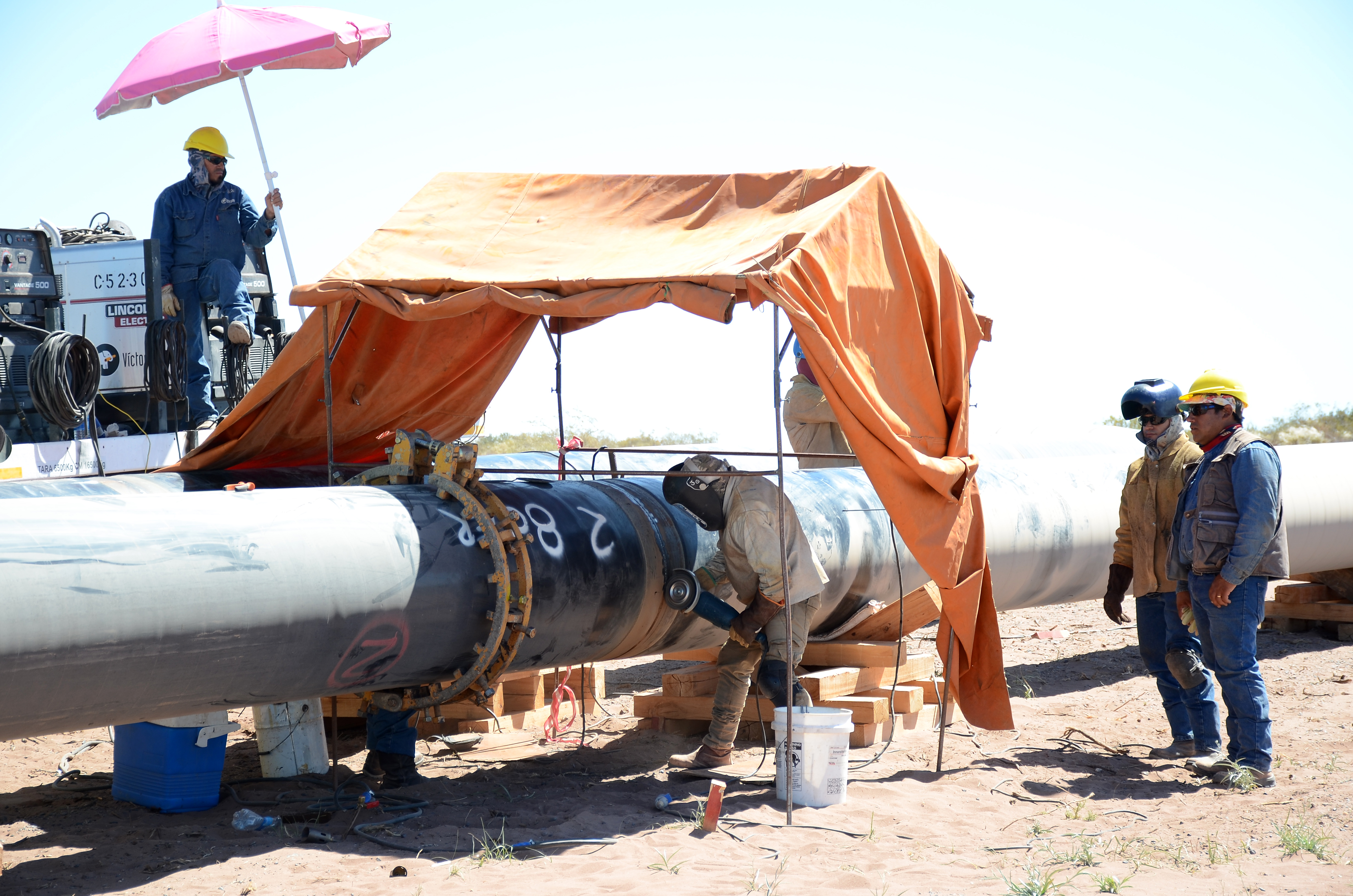 La firma Exxon montó un gasoducto en la zona de Rincón de los Sauces. Foto: Archivo. 