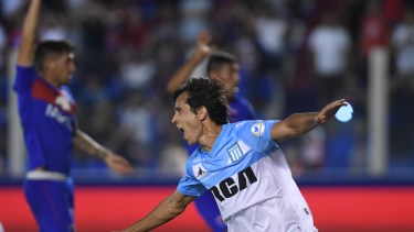 Primero sufrió y después festejó: Racing es el nuevo campeón de la Superliga