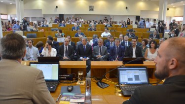 Comenzó la carrera para suceder al intendente neuquino Horacio Quiroga