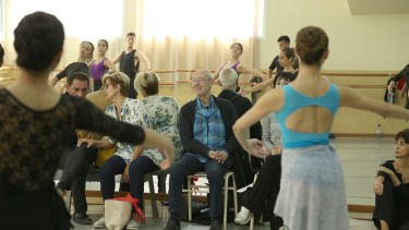 El legendario coreografo Oscar Araiz estuvo en el IUPA de Roca