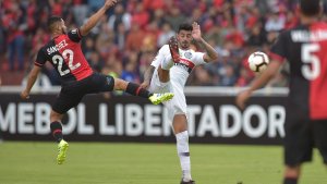 Libertadores: San Lorenzo y Godoy Cruz debutaron sin goles
