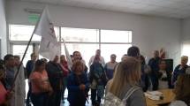 Imagen de Cipolletti: Docentes se manifestaron en IPPV y pidieron precisiones para la entrega de 58 viviendas