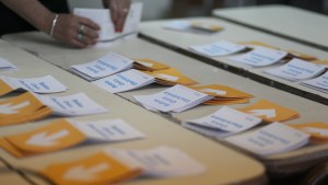 Elección en Neuquén: Gutiérrez reelecto con ventaja irreversible sobre Rioseco