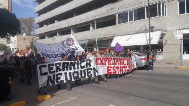 El centro de Neuquén fue copado por protestas