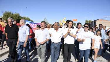 Elecciónes en Neuquén: Cambiemos eligió cerrar con una caminata en el oeste