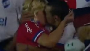 Libertadores: el festejo con beso que se viralizó en las redes