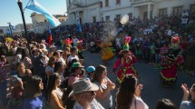 Imagen de El desfile de la Fiesta de la Soberanía reunió una multitud en Patagones