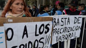 El Gobierno oficializó la prórroga de la prohibición de despidos hasta fin año