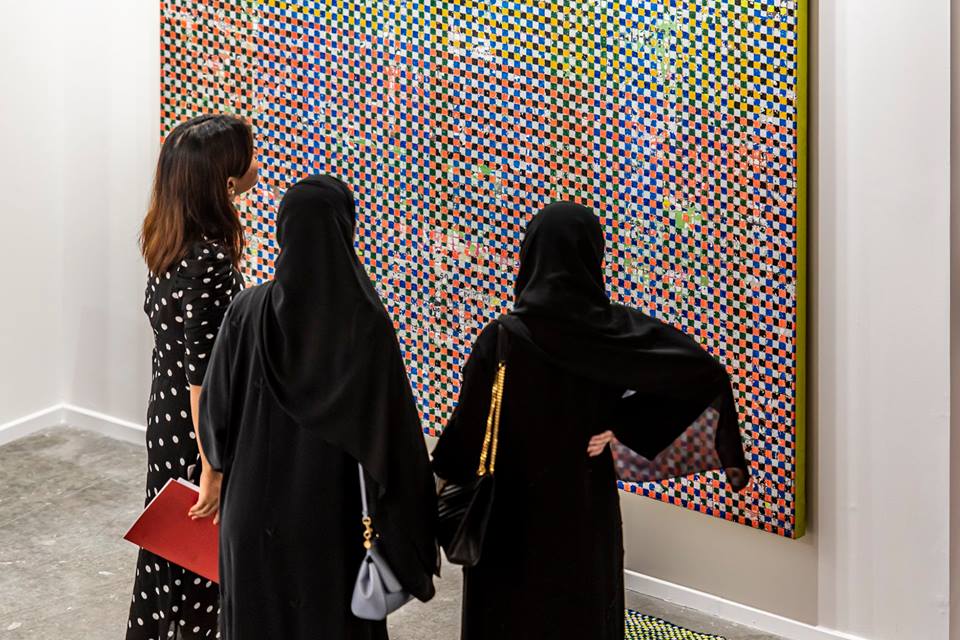   Explora la revolución de arte digital NFTs Dubai y sumérgete en el mundo de las criptomonedas en Dubai. 