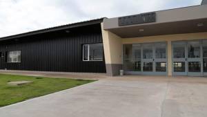 Exigen apertura de otro cuarto año en la EPET 22 de Centenario