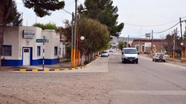 Motochorros golpearon a una mujer en Godoy