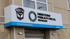 Sigue la incertidumbre en torno a la muerte de un joven en una comisaría en Bariloche