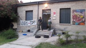 Toma UNRN: A casi 3 meses del desalojo, convocan a un acampe