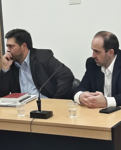 El fiscal Sergio Pichetto (a la izquierda) y el fiscal adjunto (Gerardo Miranda) formularon los cargos contra el imputado. (Gentileza) 