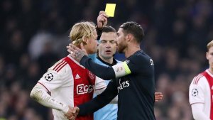 El papelón de Sergio Ramos que lo dejó afuera contra el Ajax