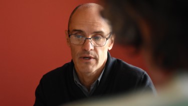 Gustavo López brindó un análisis del club. Foto archivo