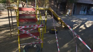 Por problemas edilicios, 200 niños de un jardín están sin clases