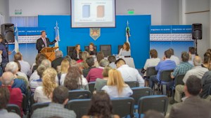 Denuncia contra Soria: lo acusan de cobrar u$s 450.000 en sobresueldos