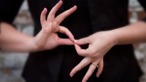 Así es el himno de Neuquén en Lengua de Señas