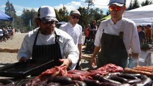 Así se vivió la gran fiesta de la gastronomía en Traful: las comidas, bebidas y cocineros