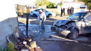 Susto en Viedma por un accidente de tránsito que causó un escape de gas