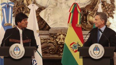 Evo Morales y Mauricio Macri ayer en conferencia de prensa en Casa Rosada. (Foto: Télam)