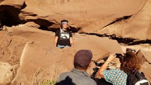 Una comunidad tehuelche quiere que la Legislatura reconozca su bandera