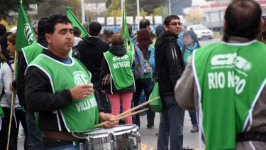 Estatales de organismos nacionales paran en Río Negro